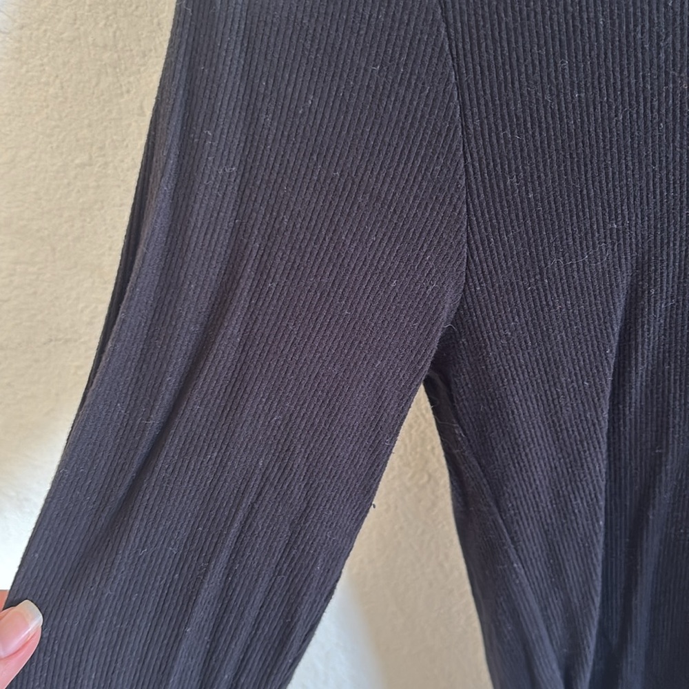 Ribbed turtle neck - Picture 2 of 2